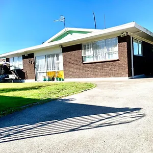 https://rotorua-city-center-holiday-house.rotoruahotelsnz.com